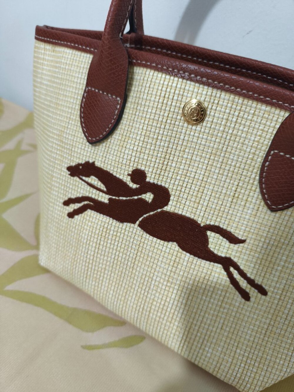 Longchamp Leather-Trim Woven Tote Bag With Horse Motif - Brown/Beige - Picture 2 of 6